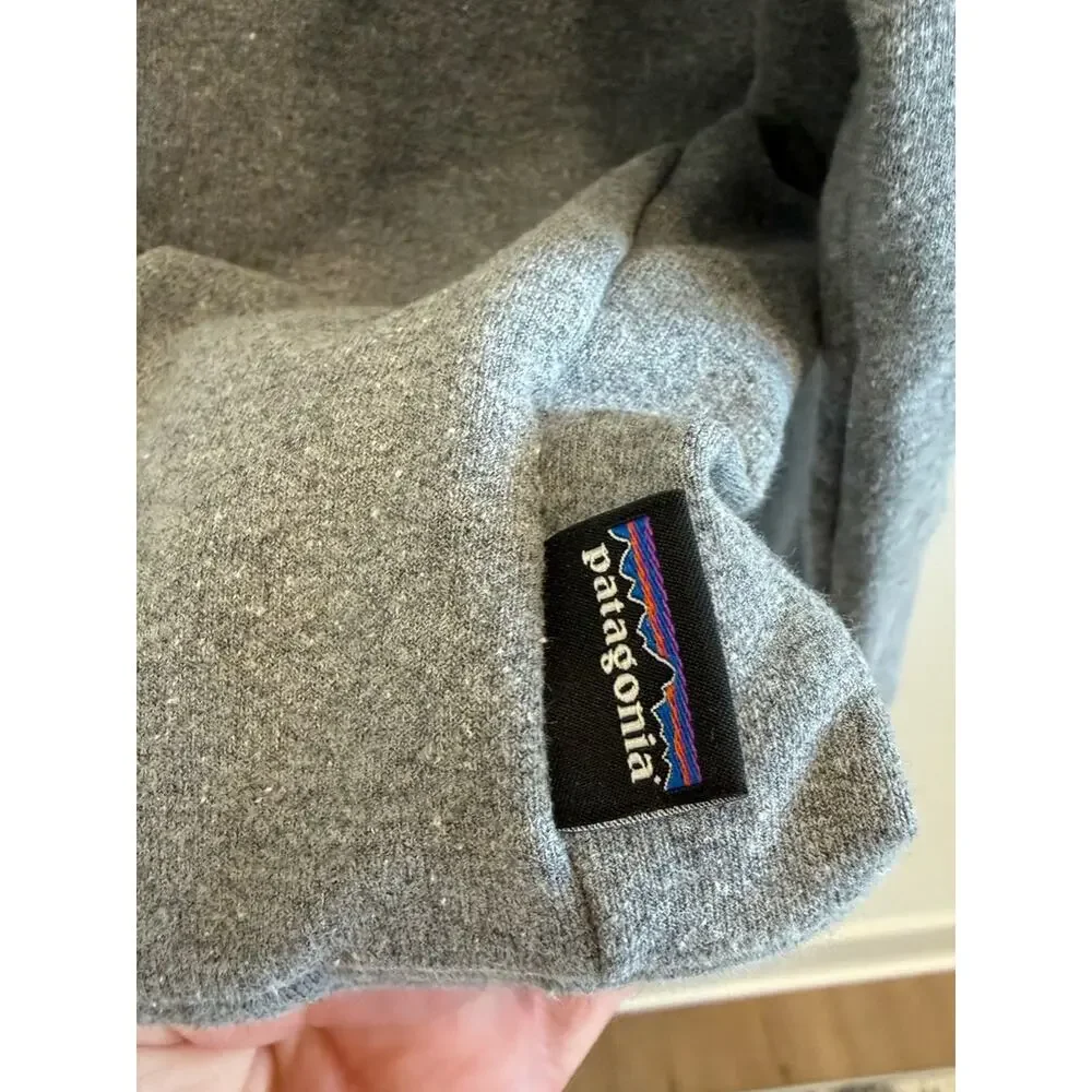 Patagonia Uprisal Gray Crewneck with Mountain Bear Logo Men XL Gorpcore Outdoors